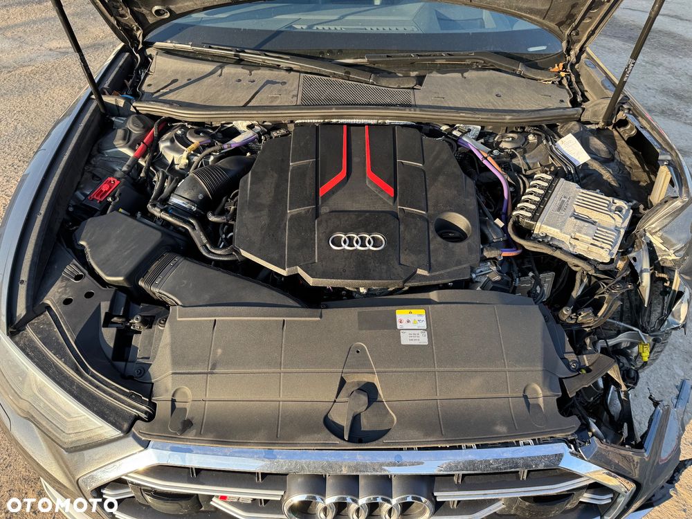 Audi S6 Avant - 17