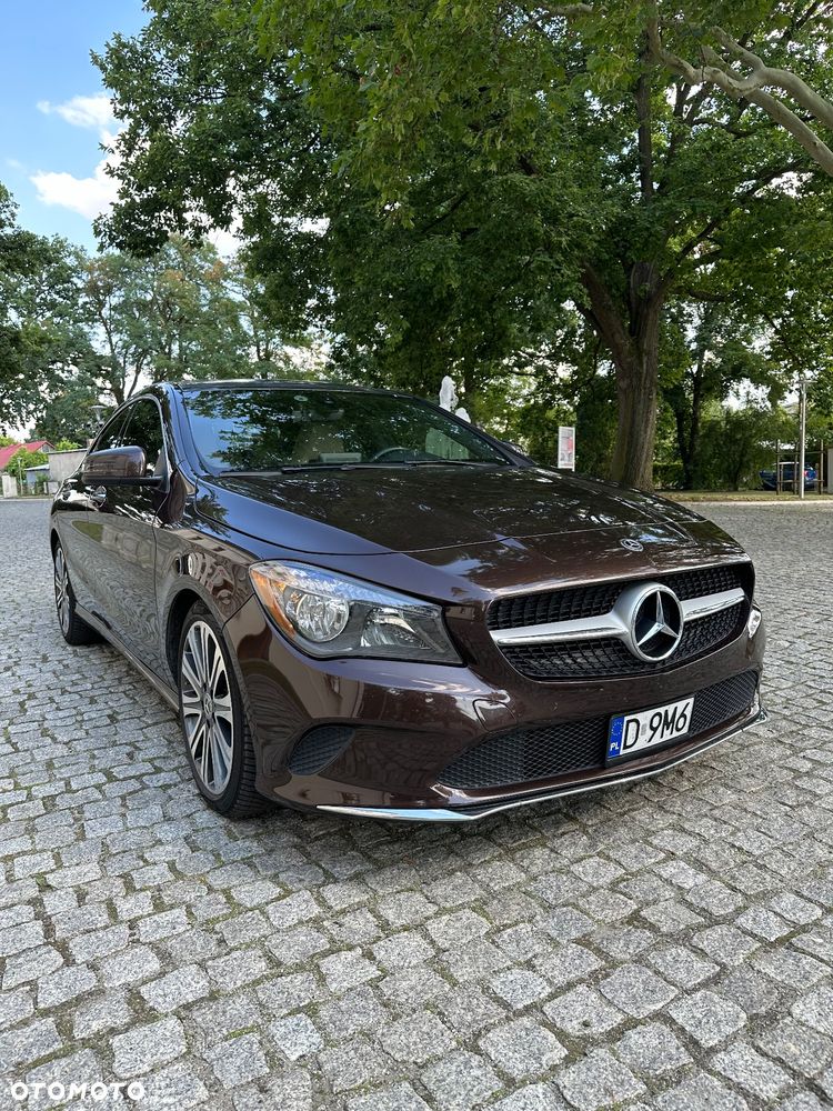 Mercedes-Benz CLA 250 7G-DCT AMG Line - 1