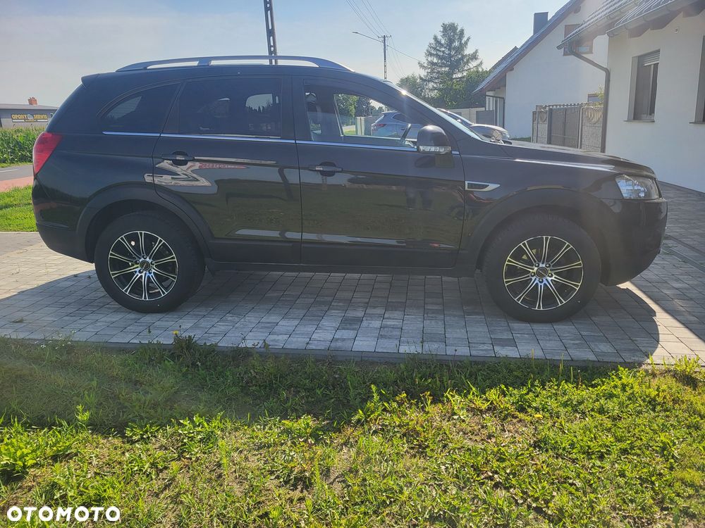 Chevrolet Captiva - 4