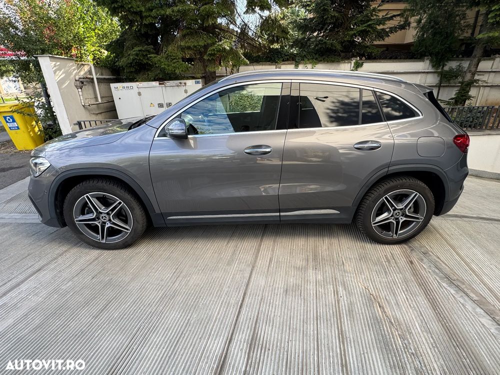 Mercedes-Benz GLA - 4