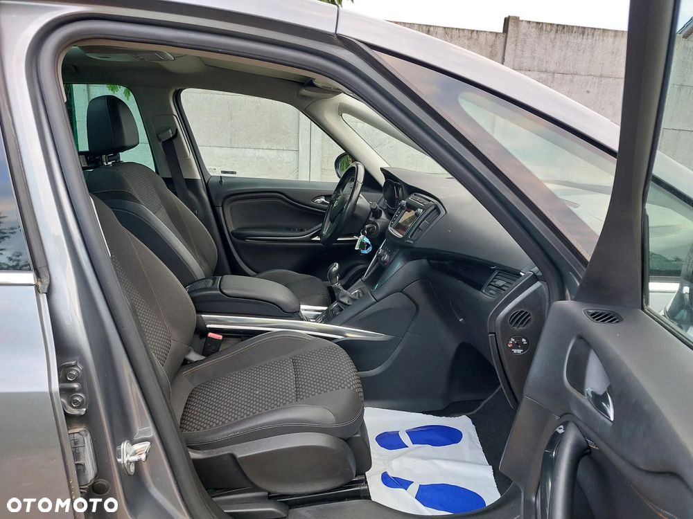 Opel Zafira - 6