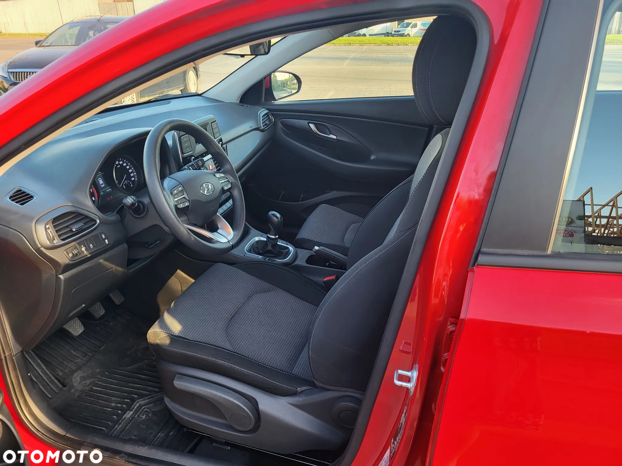 Hyundai i30 1.5 DPI Modern - 6