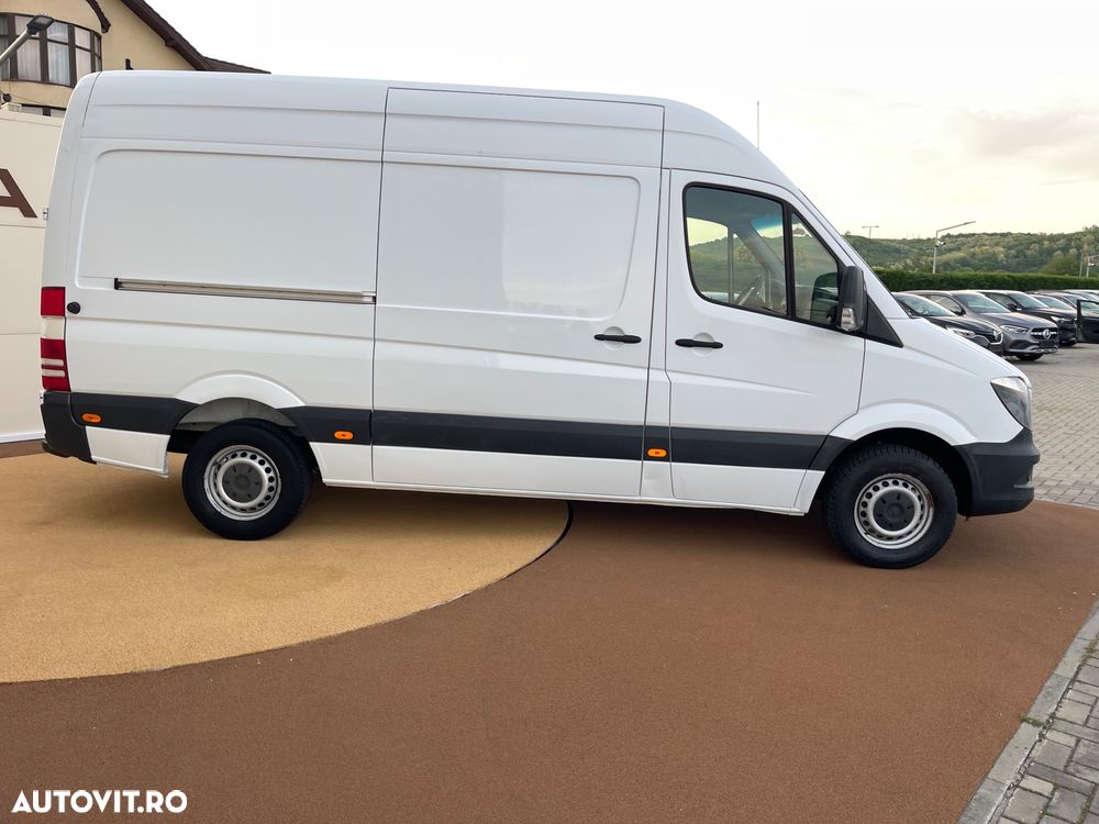 Mercedes-Benz Sprinter 211CDI  MEDIU - 4