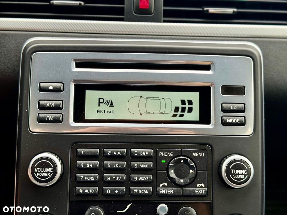 Volvo V70 2.5T R-Design Summum - 29