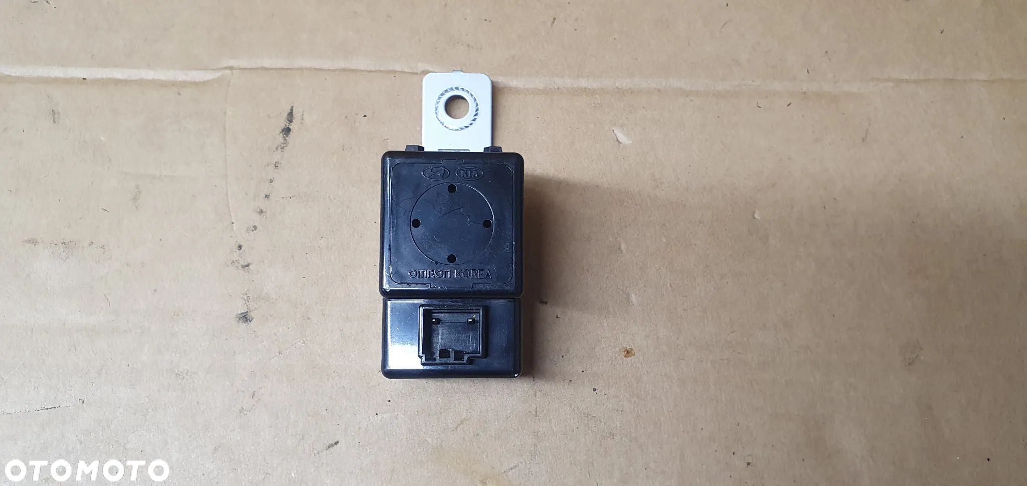 Głośnik Buzzer brzęczyk PDC Kia Sportage III 95710-3K100 - 1