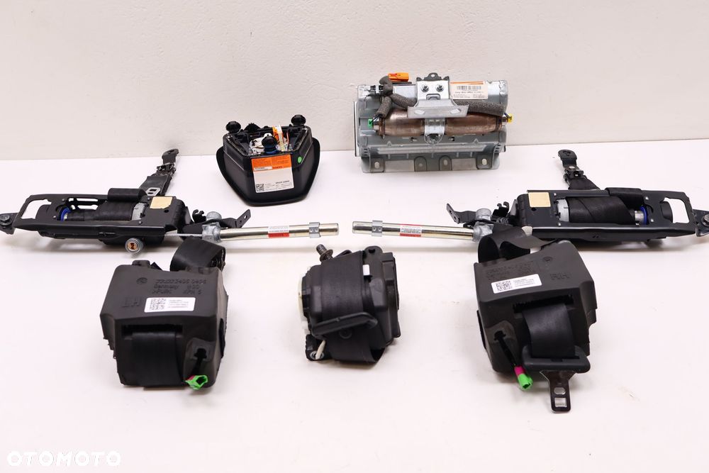 VOLVO XC60 I LIFT ZESTAW AIRBAG 31418061, 31332118, 39818854, 39818864 - 9