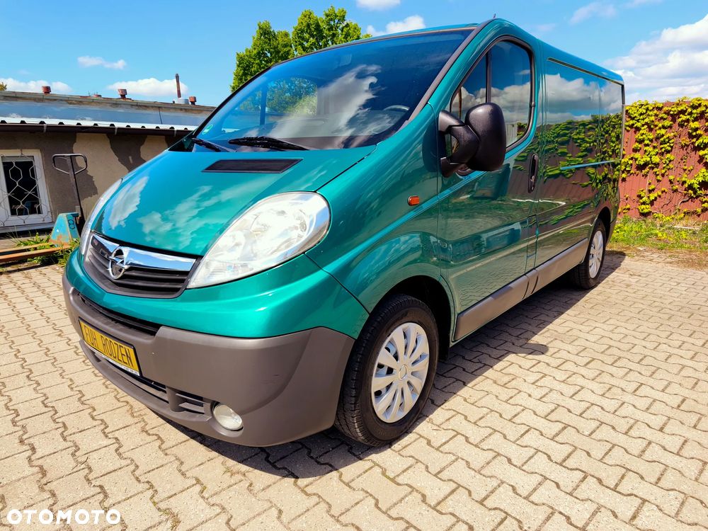 Opel VIVARO - 2