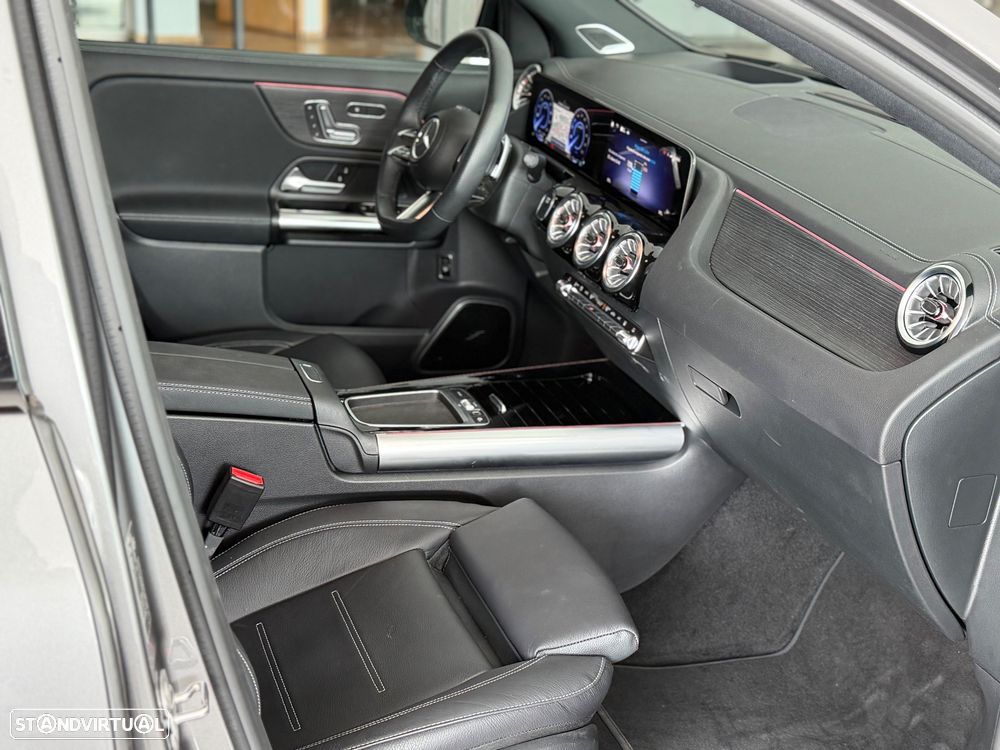 Mercedes-Benz EQA 250+ AMG Line - 17