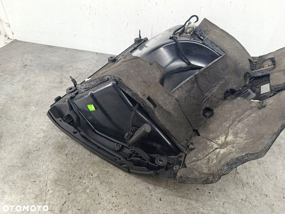 SCHOWEK PASAŻERA AUDI A4 B7 8E1857035C - 4