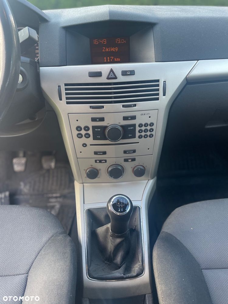 Opel Astra 1.4 - 11