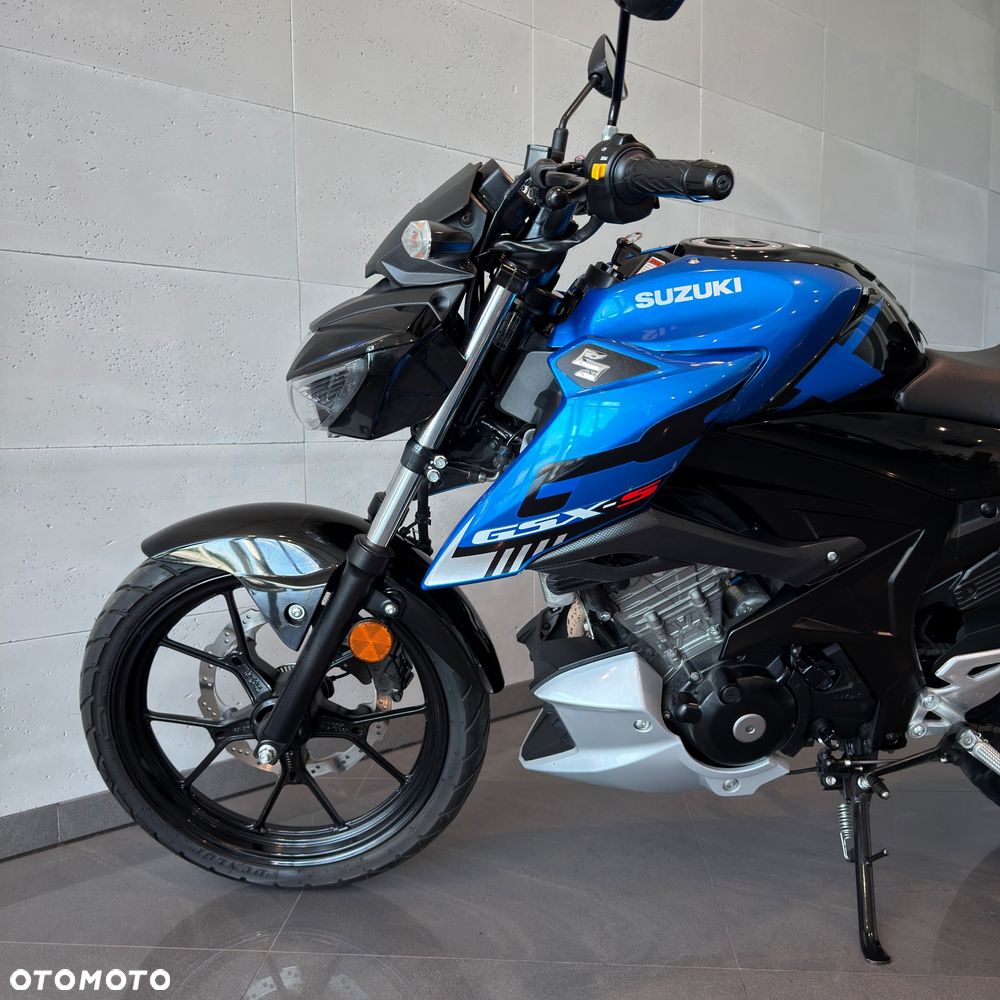 Suzuki GSX - 8