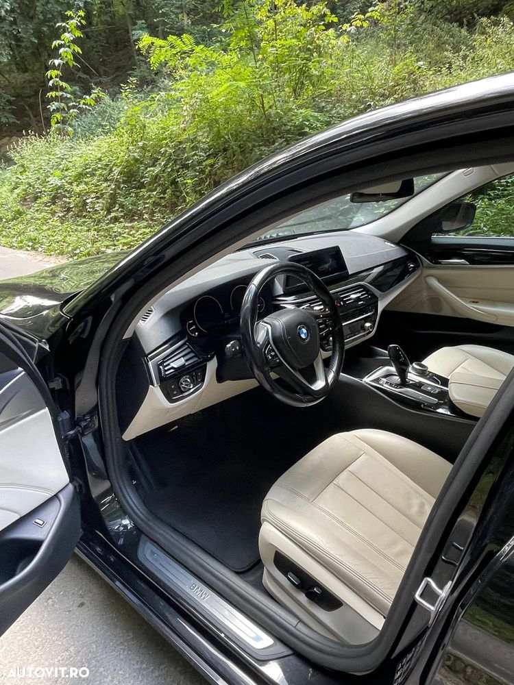 BMW Seria 5 520d xDrive AT - 8