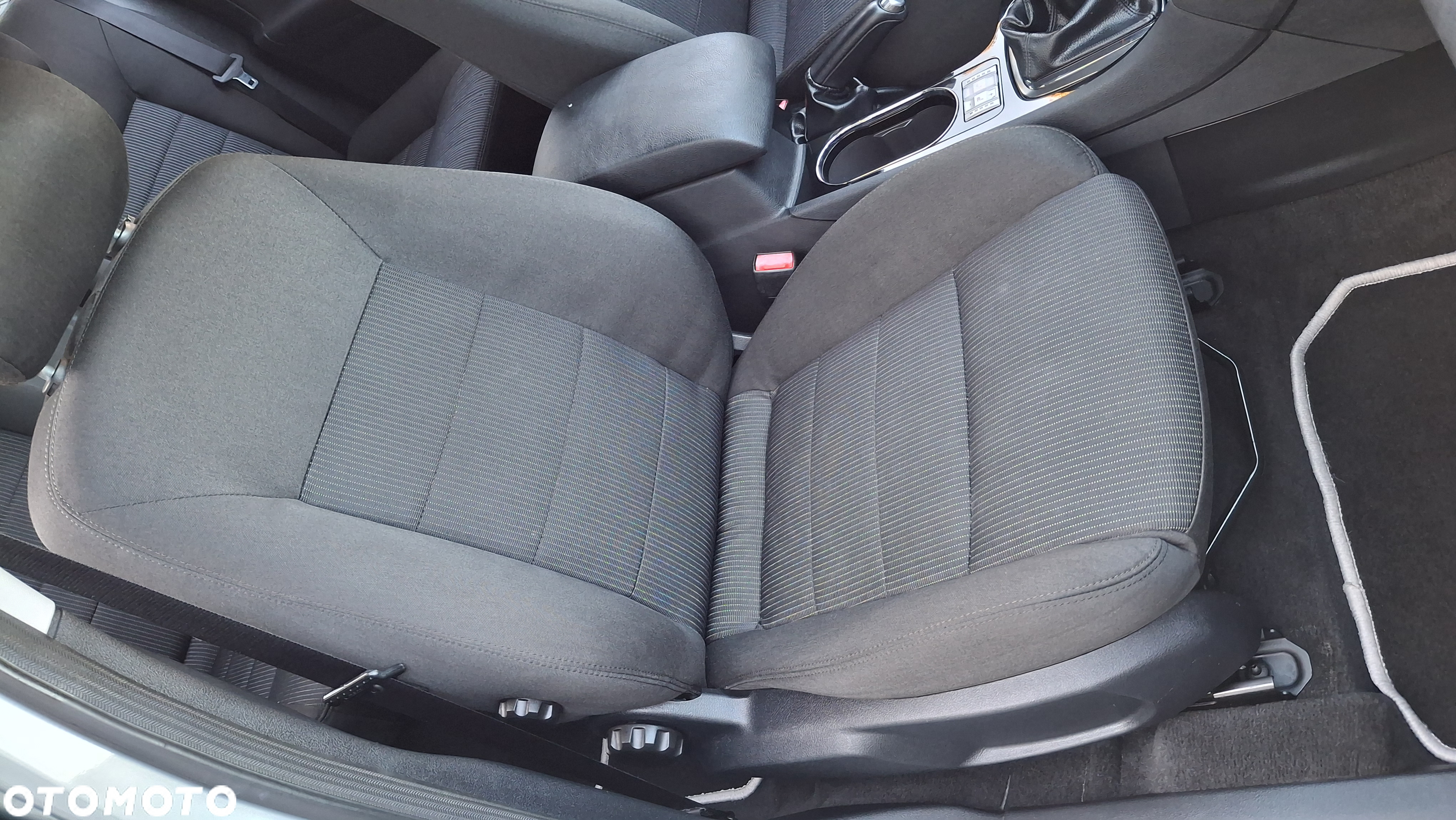 Ford Mondeo - 18