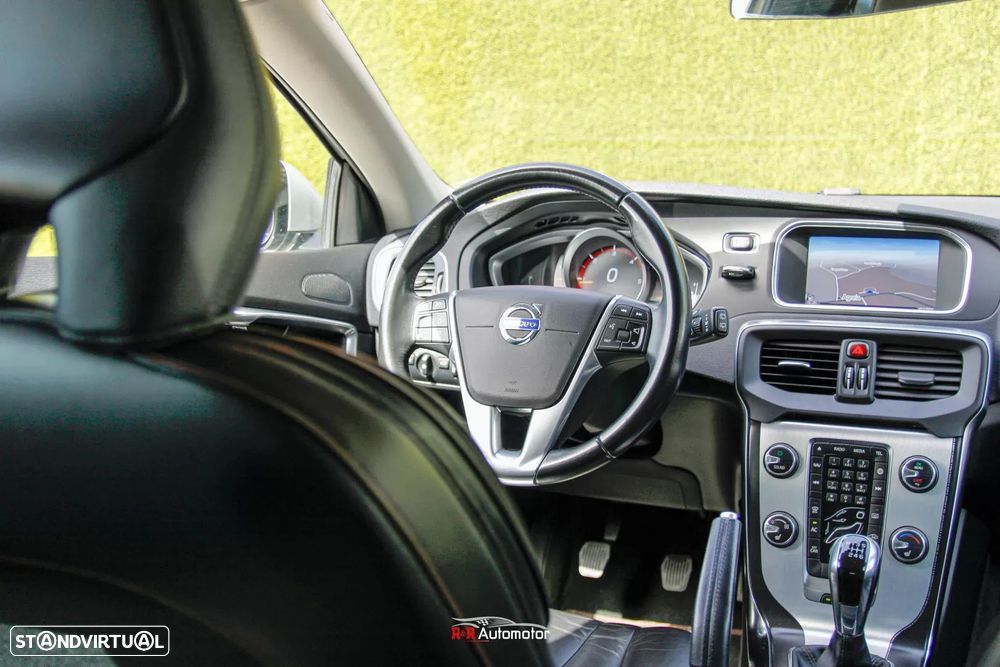 Volvo V40 1.6 D2 Volvo Ocean Race - 11