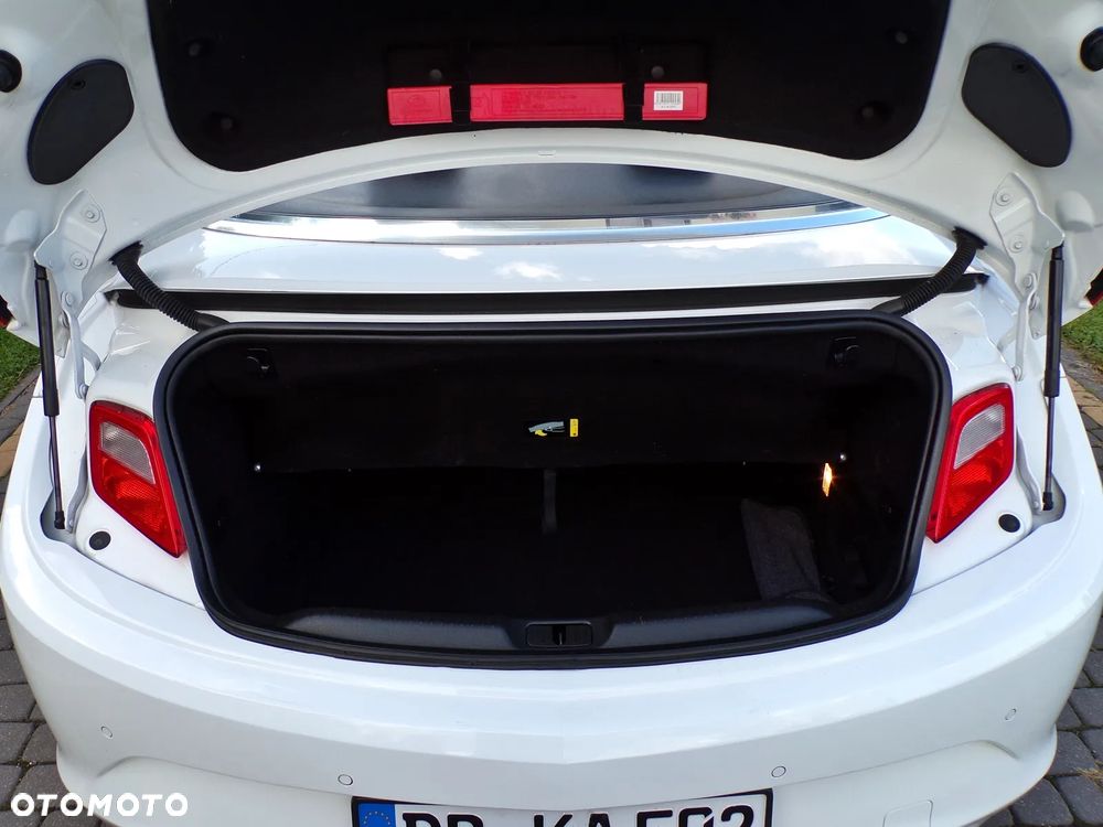 Opel Cascada 1.4 Turbo (ecoFLEX) Start/Stop Edition - 30