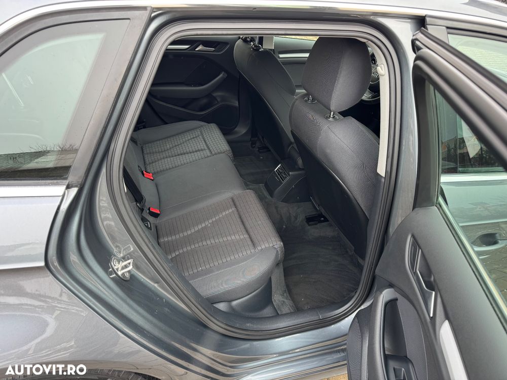 Audi A3 2.0 TDI (clean diesel) S line Sportpaket - 20