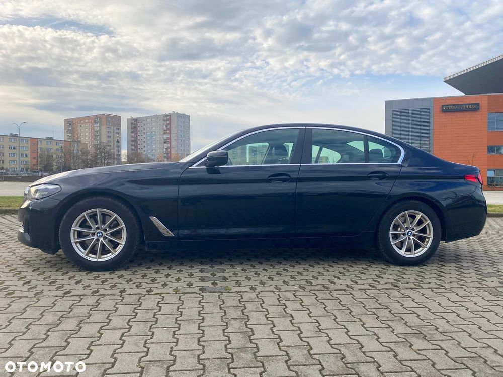 BMW Seria 5 518d - 2