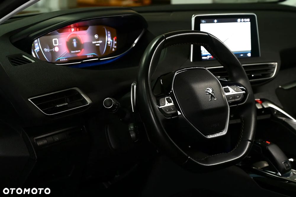 Peugeot 3008 BlueHDi 180 Stop & Start EAT8 Allure - 24