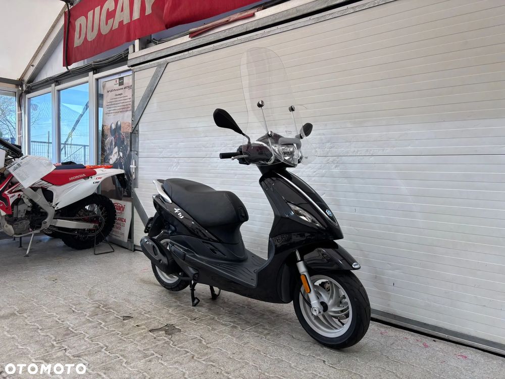 Piaggio FLY - 11