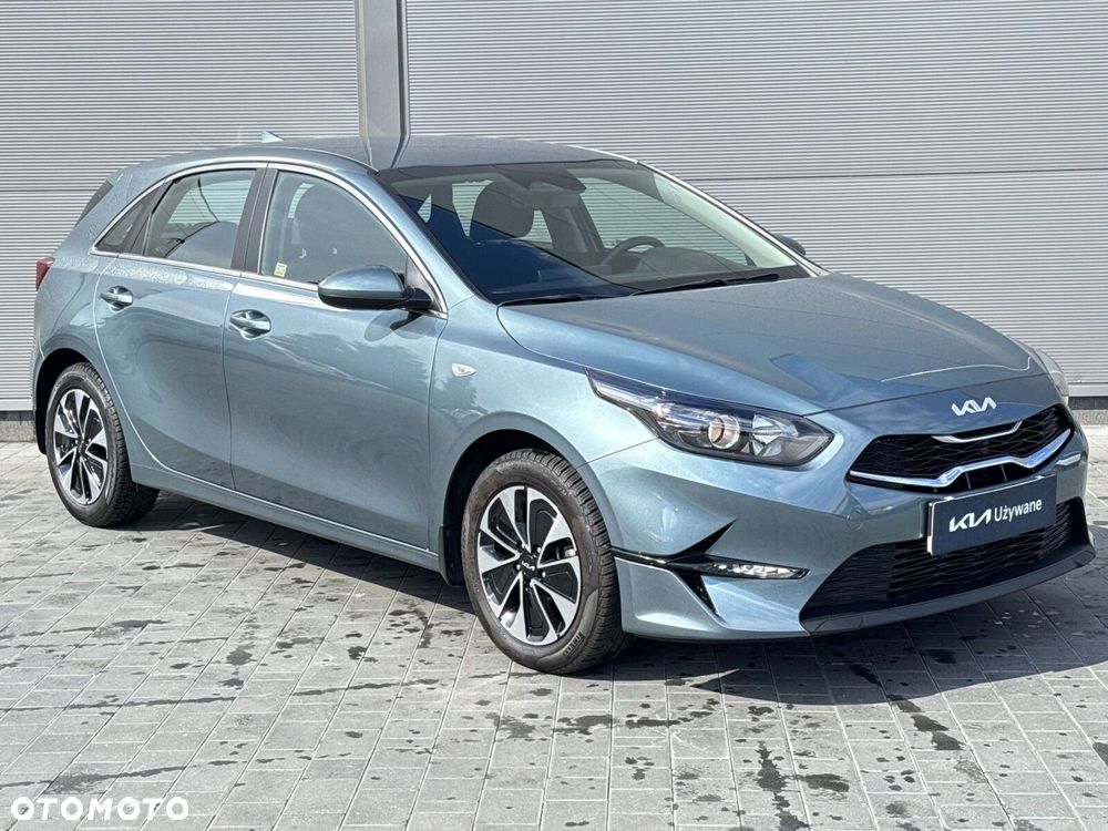 Kia Ceed 1.5 T-GDI M - 4