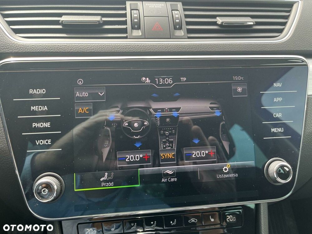 Skoda Superb 1.5 TSI Ambition DSG - 33