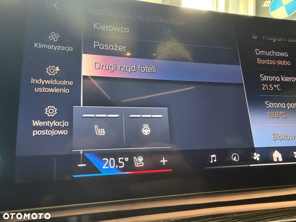 BMW Seria 7 - 28