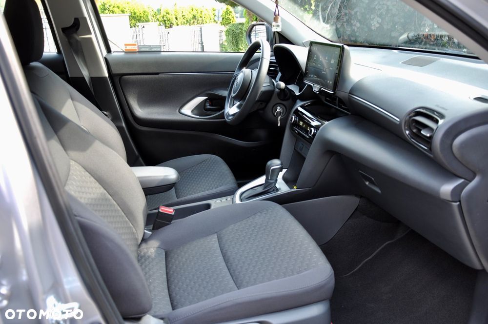 Toyota Yaris Cross Hybrid 1.5 Comfort - 19