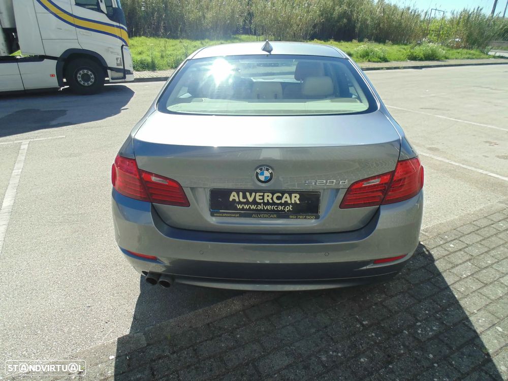 BMW 520 d Line Luxury Auto - 13