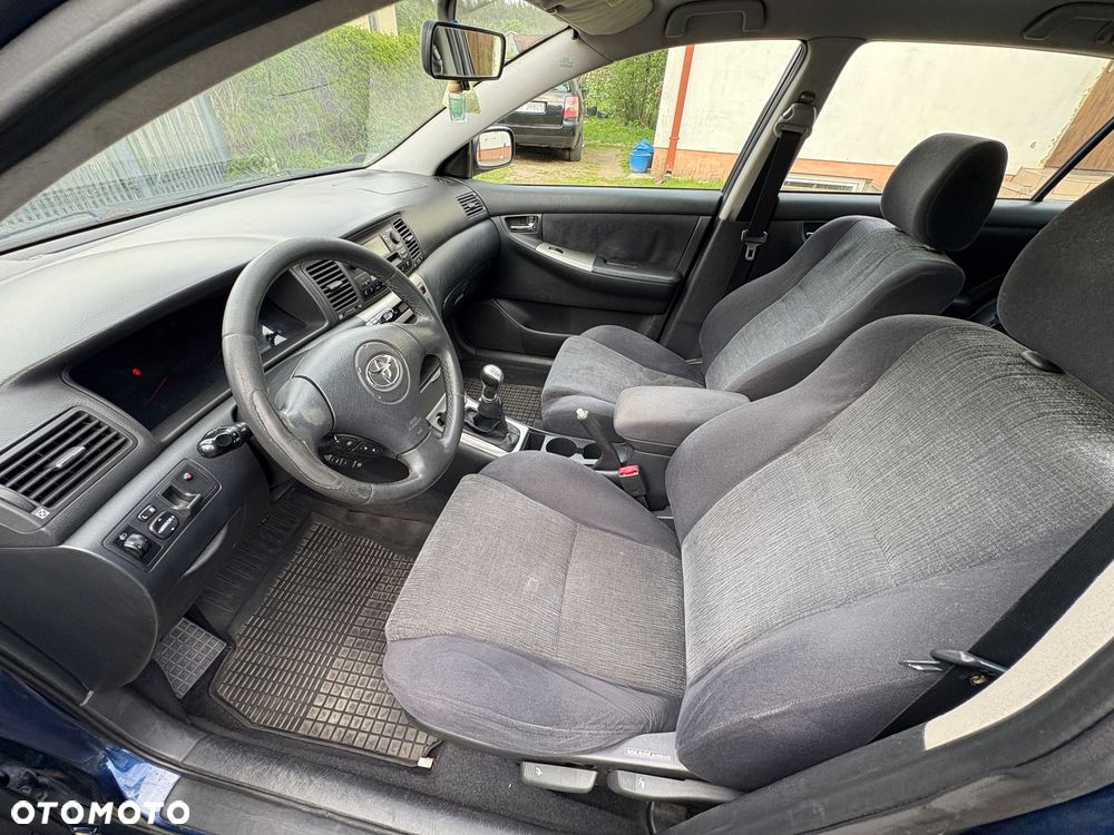Toyota Corolla 2.0 D-4D Sol - 13
