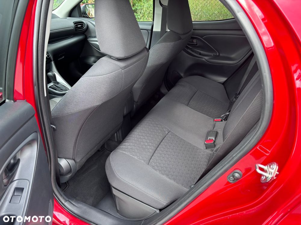 Toyota Yaris 1.5 VVT-i Elegant - 16