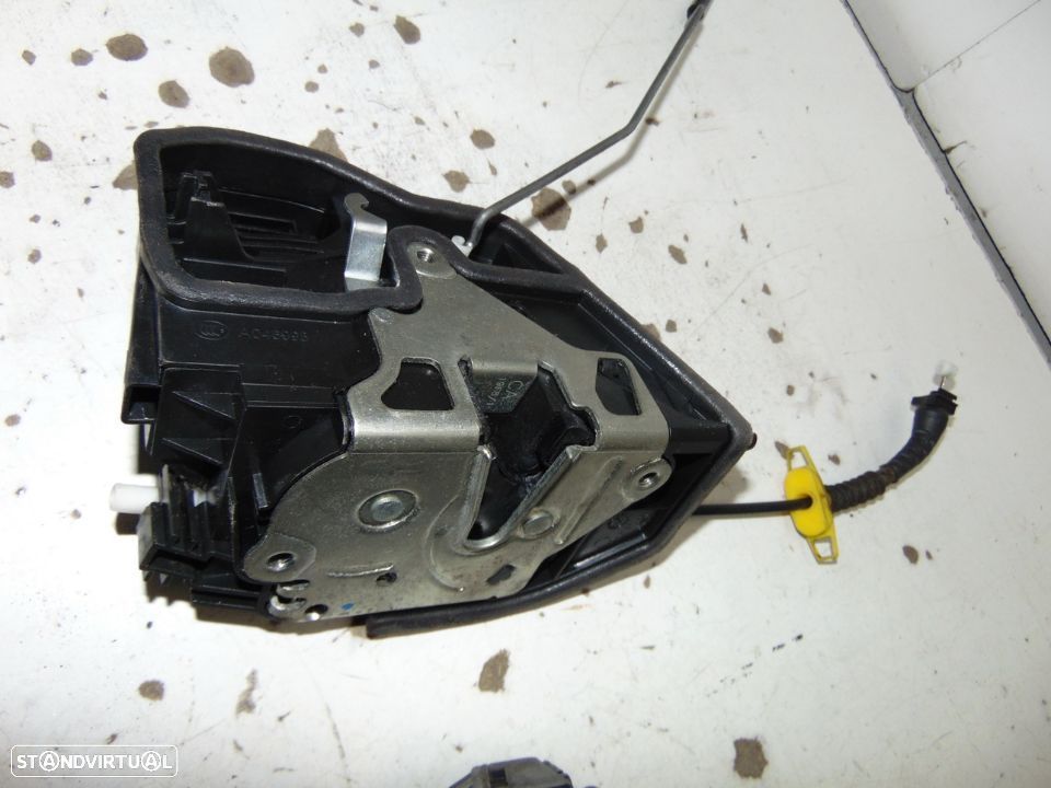 BMW E-60 ESTICADORES DAS PORTAS - 3