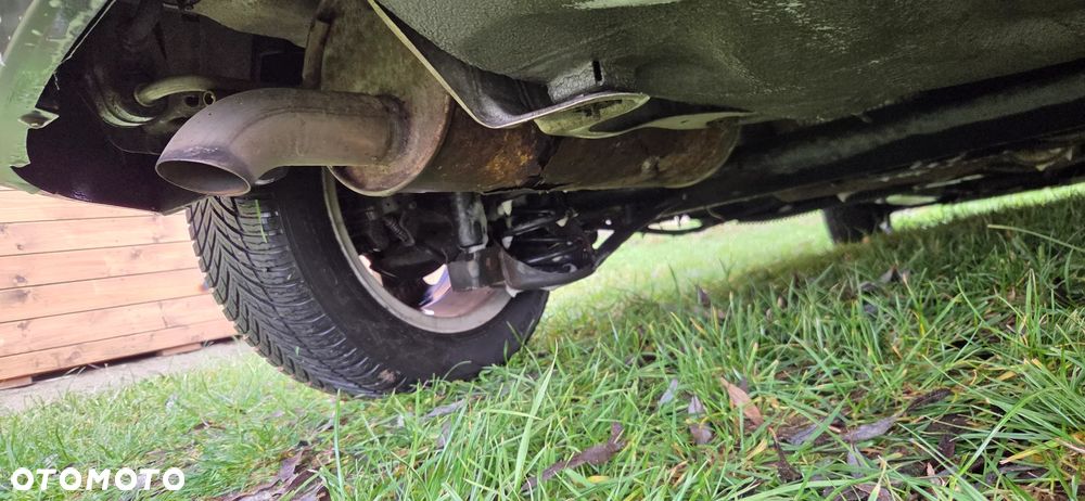 Skoda RAPID 1.2 TSI Active - 9