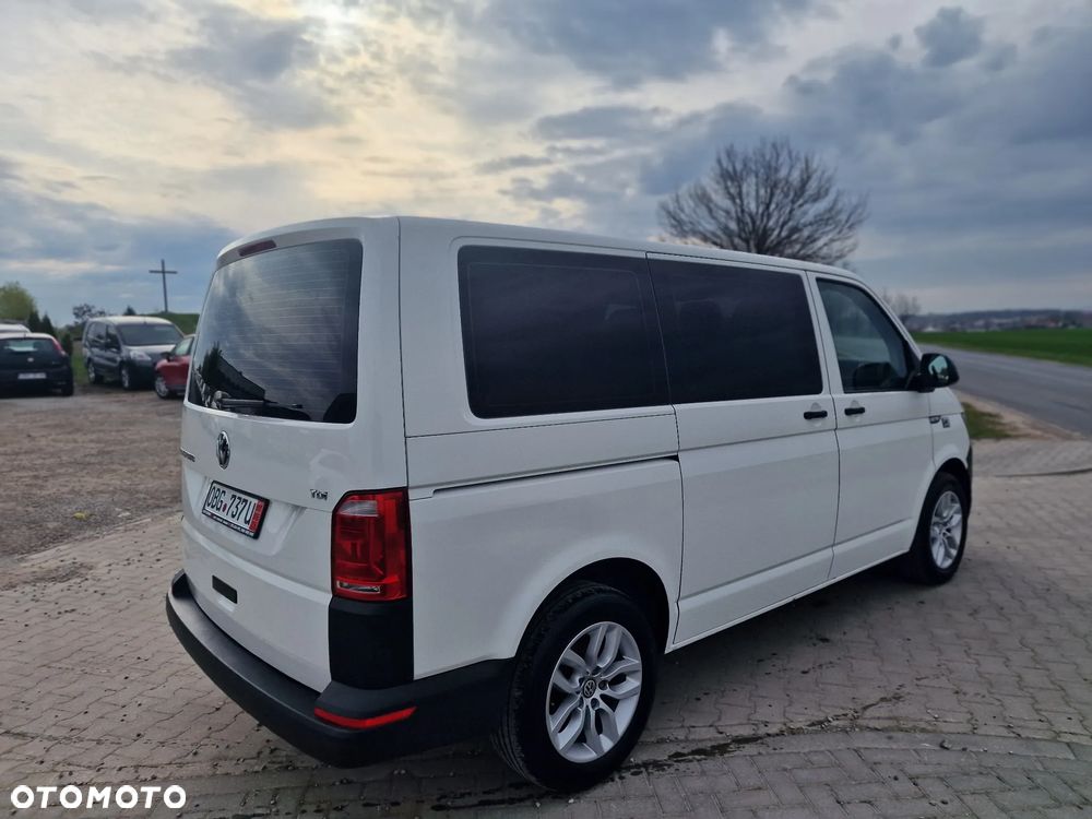 Volkswagen Transporter Lang EU6 - 10
