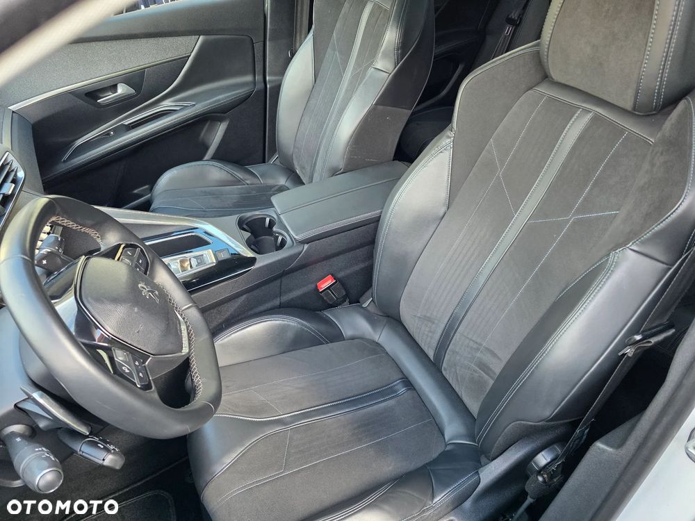 Peugeot 3008 - 21
