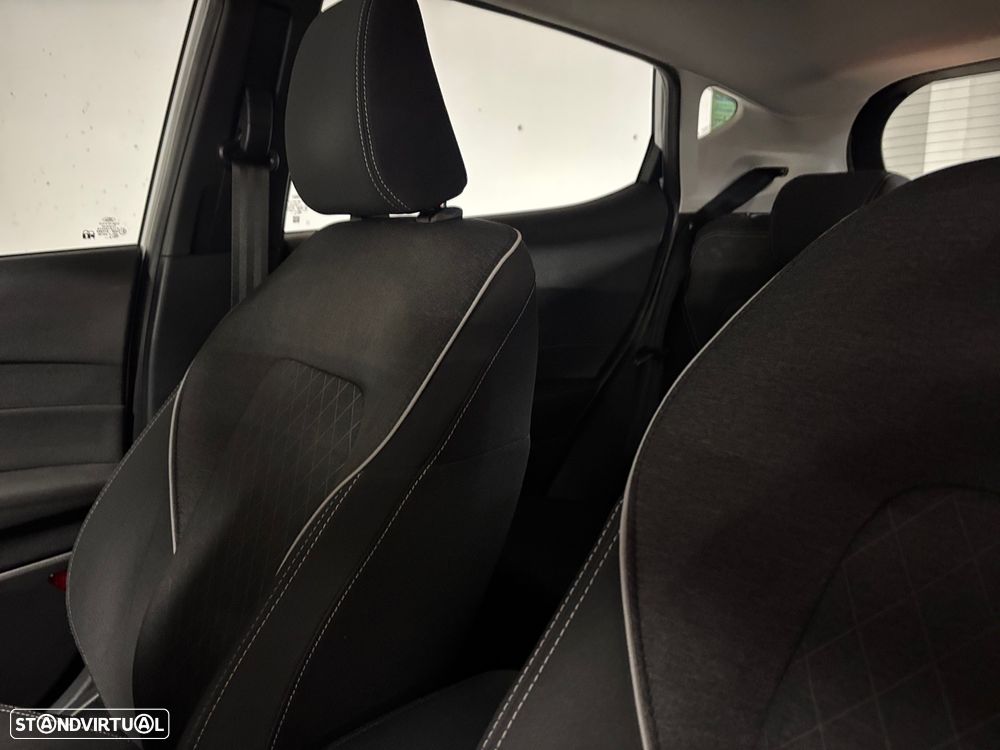 Ford Fiesta 1.0 EcoBoost Active - 10