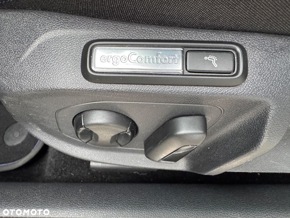 Volkswagen Arteon 2.0 TSI 4Motion R DSG - 11