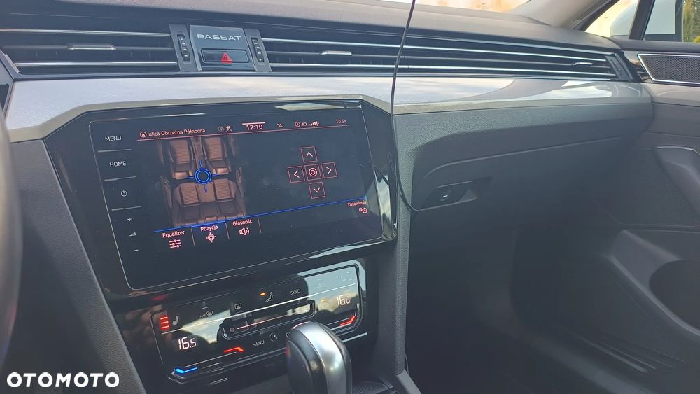 Volkswagen Passat 2.0 TSI Elegance DSG - 24