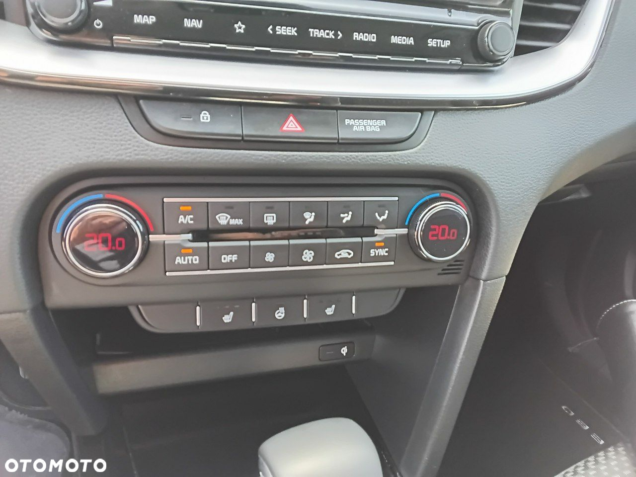 Kia XCeed 1.5 T-GDI OPF DCT7 SPIRIT - 17