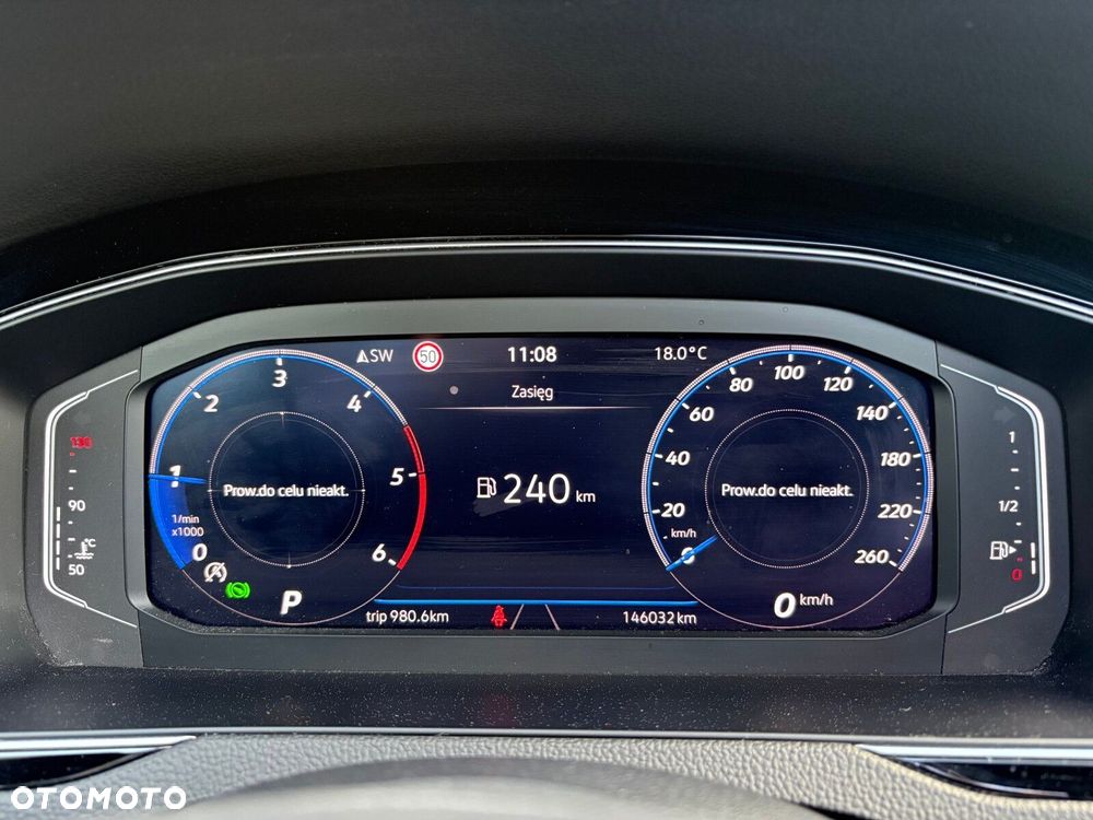 Volkswagen Passat - 28