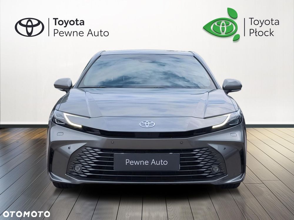 Toyota Camry - 9