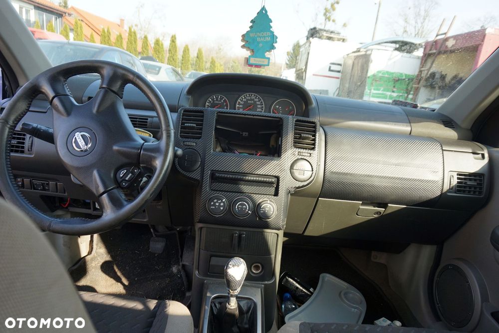 NISSAN X-TRAIL T30 I 2006 KH3 2.0 16V QR20DE 140KM 2WD MT5 CZARNY na części - 9