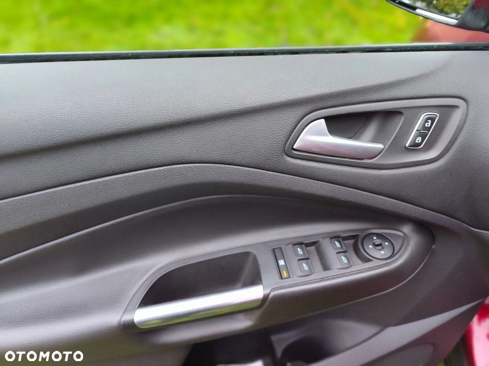 Ford Escape 1.6 EcoBoost AWD SE - 23