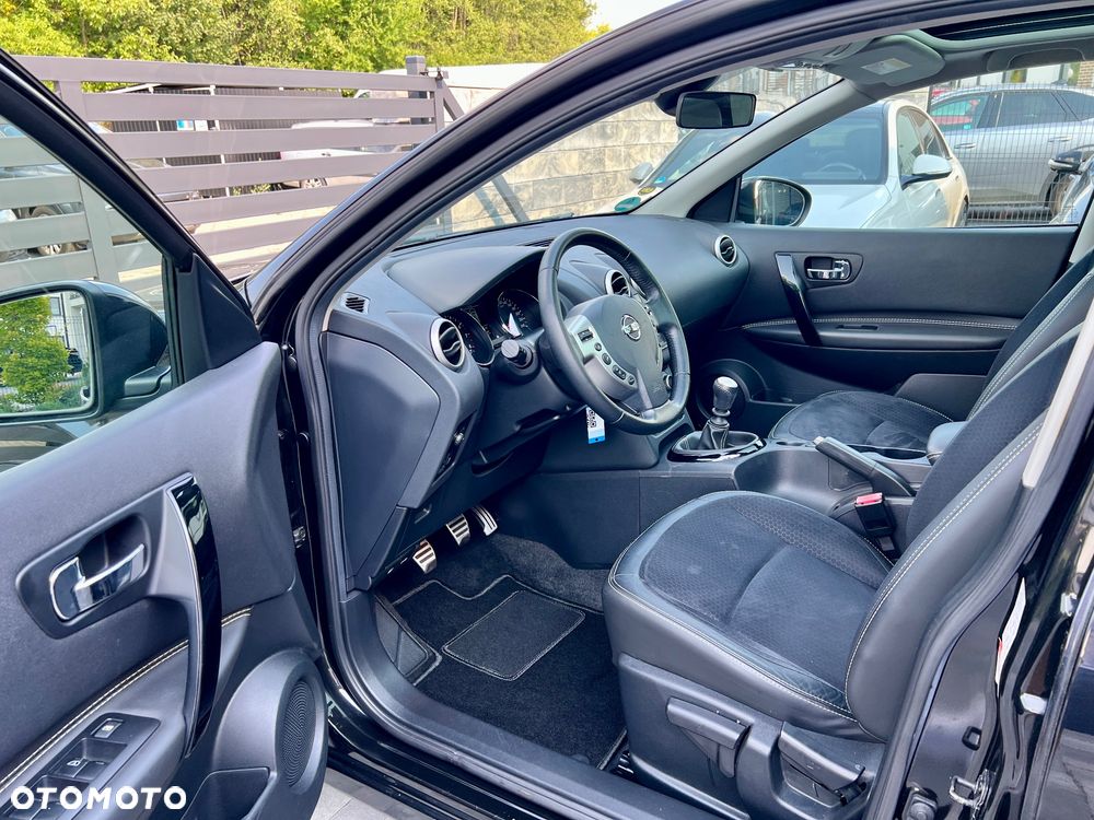 Nissan Qashqai 2.0 360 - 5