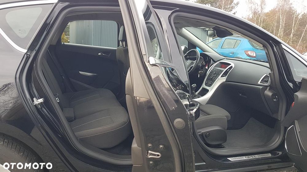 Opel Astra 1.6 Turbo Edition Sport - 24