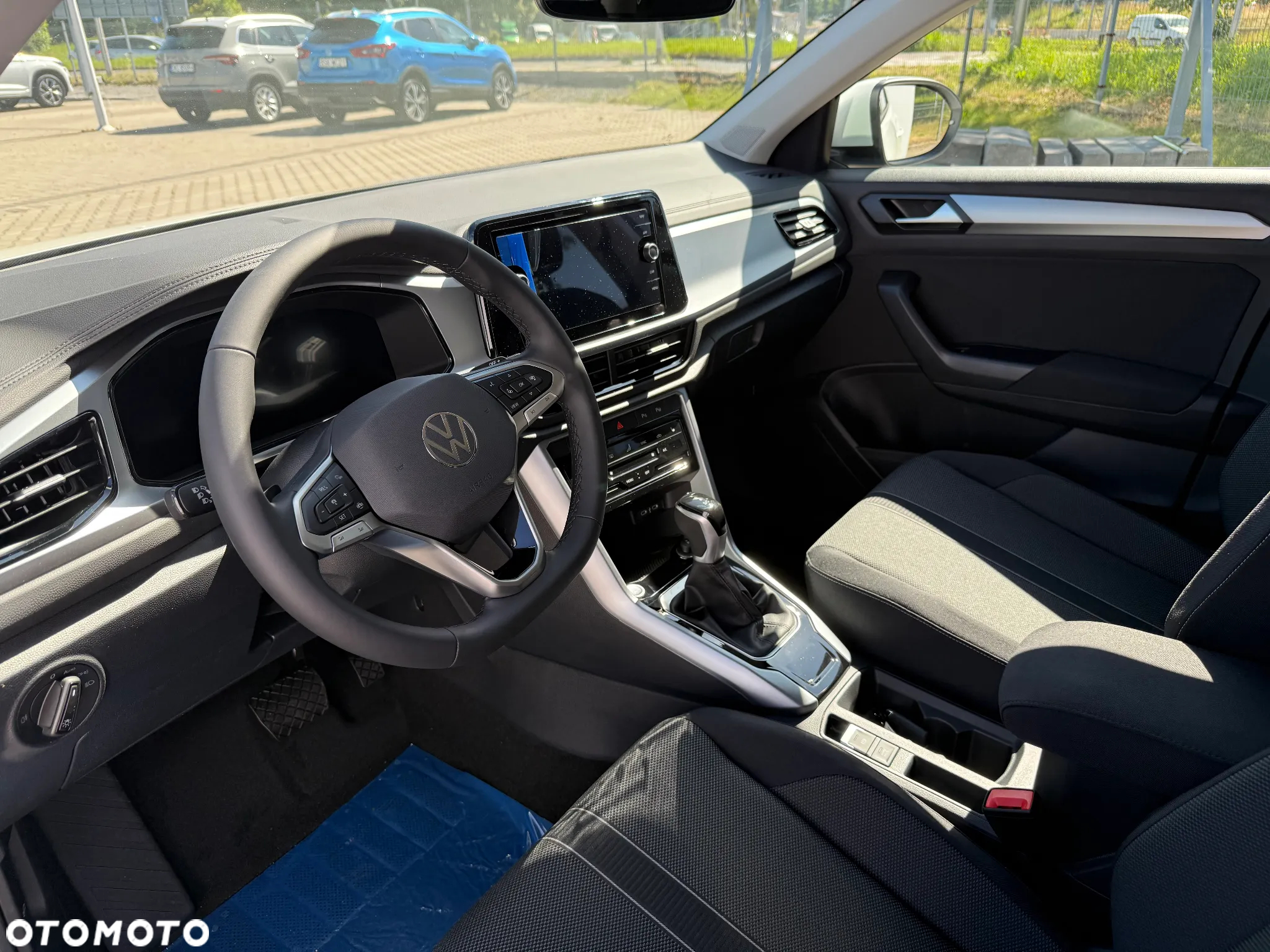 Volkswagen T-Roc 1.5 TSI Life Plus DSG - 6