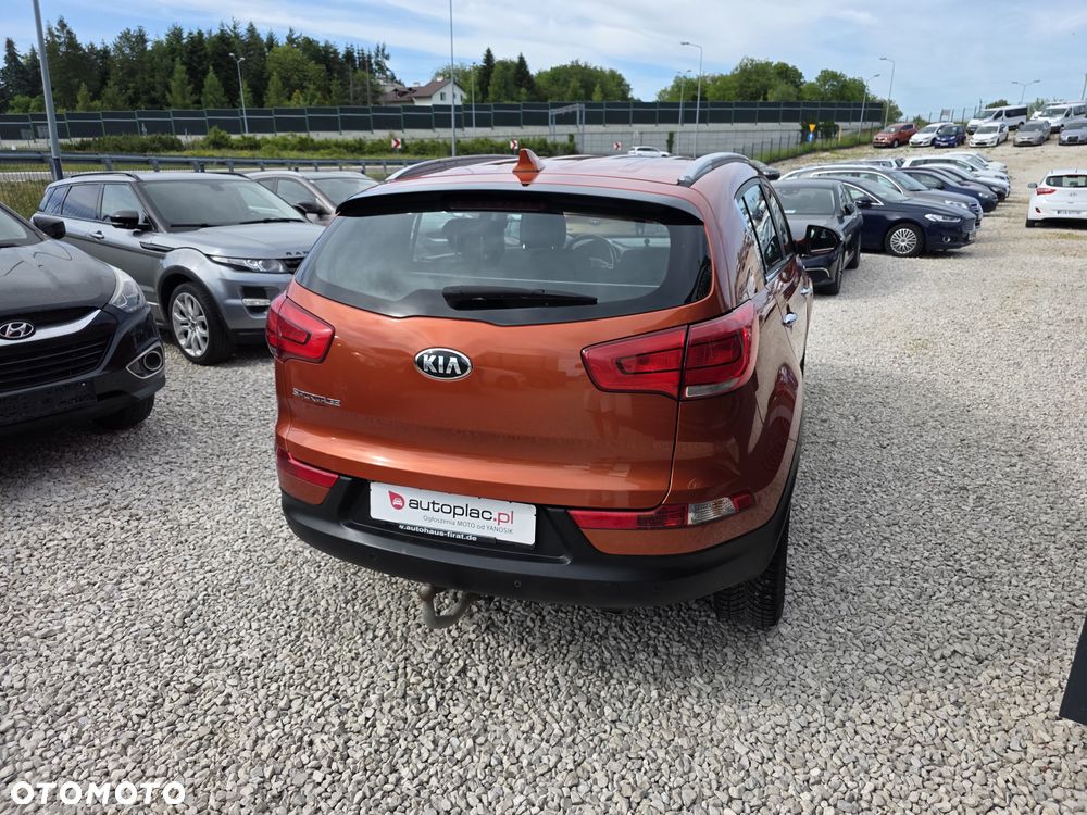 Kia Sportage 2.0 CVVT 4WD Fifa World Cup Edition - 8