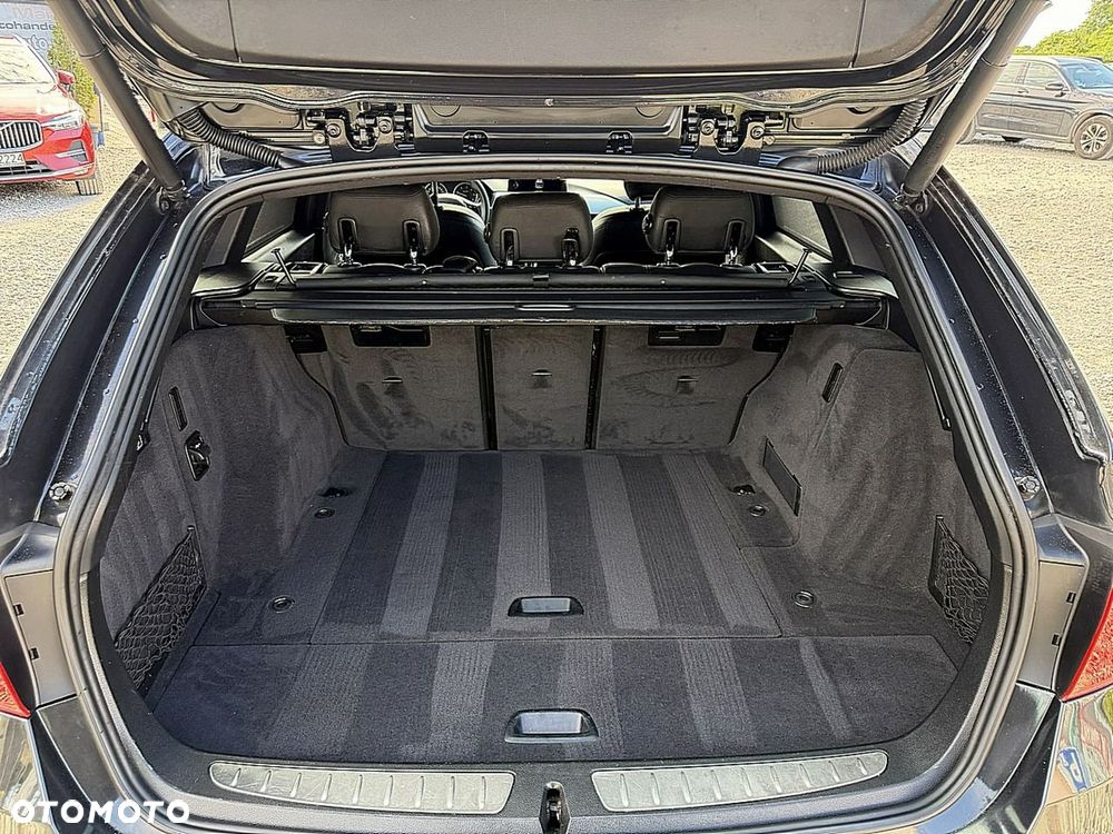 BMW Seria 3 - 16