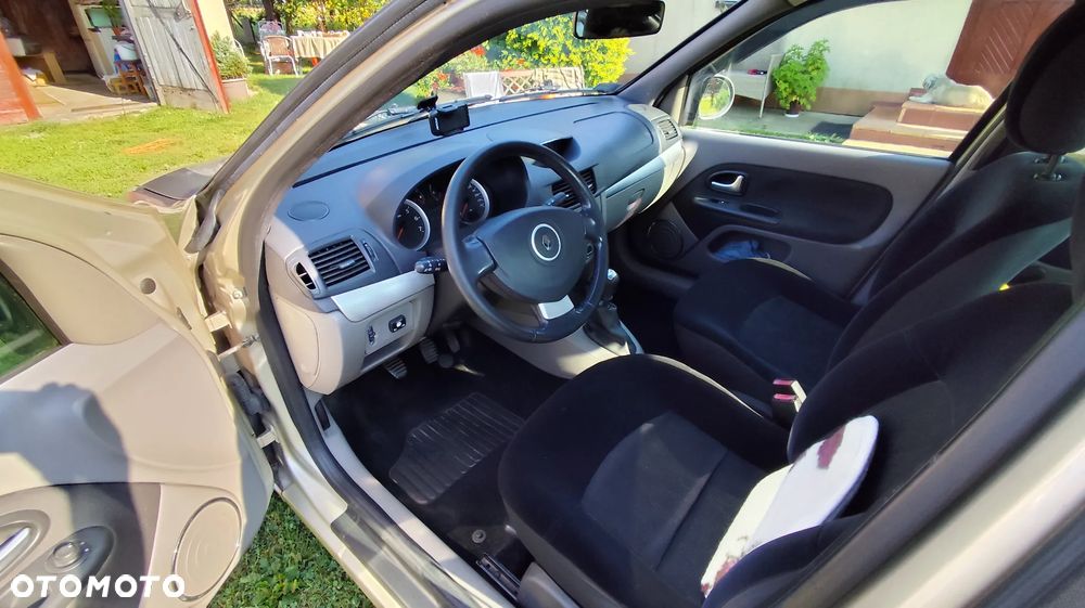 Renault Thalia 1.2 16V Access - 5