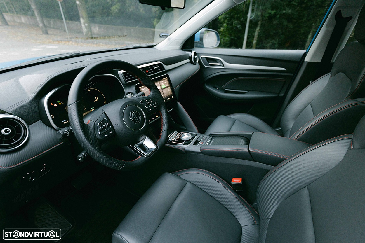MG ZS EV 72.6 kWh Luxury - 41