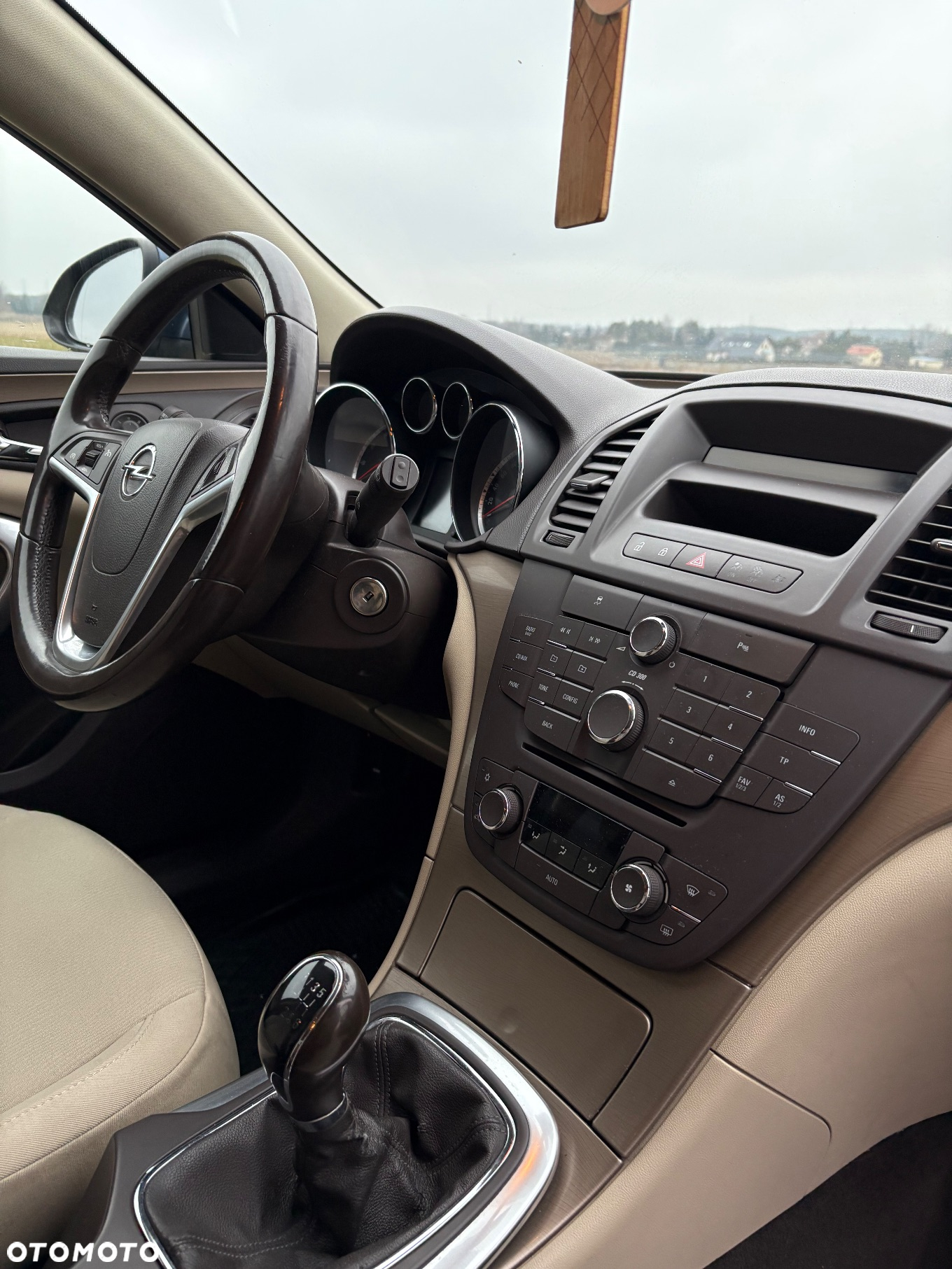 Opel Insignia - 21